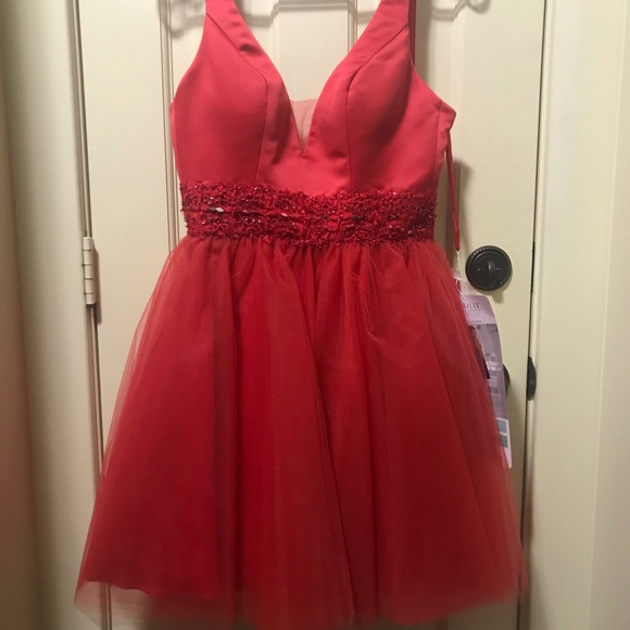 NEW! MoriLee Dama prom dress - Picture 4 of 6